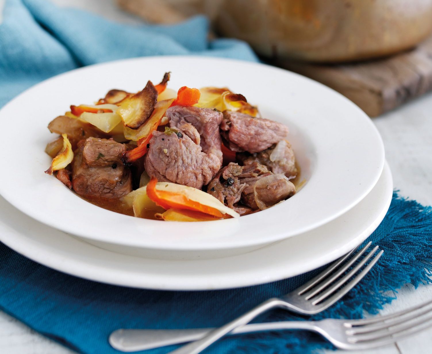 Hearty pork hotpot - Porc Blasus